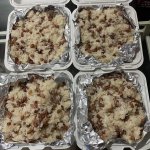 E lại gom xôi bánh cho chủ nhật