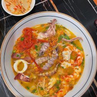 Sang được ít nõn bề bề trứng dành để lên món cho khách yêu nhà Mẹt .