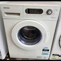 Nhà e có nhiều đệm .tủ lạnh .máy giặt.giườn