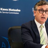 Lãng Phí 35 Triệu NZD: Cục Di Trú New Zealand Bị Cáo Buộc Đánh Lừa Bộ Trưởng